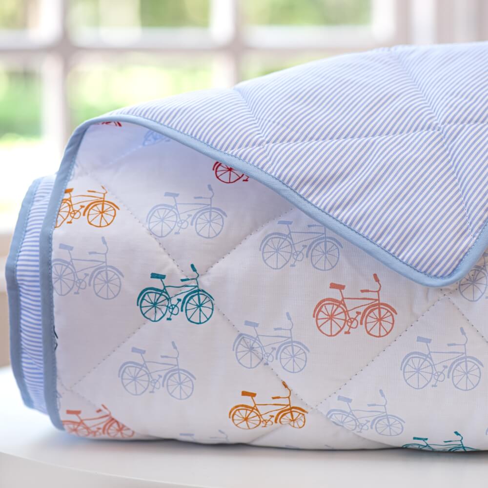 Colcha matelassê infantil percal 200 fios Bike estampada - Imagem 2